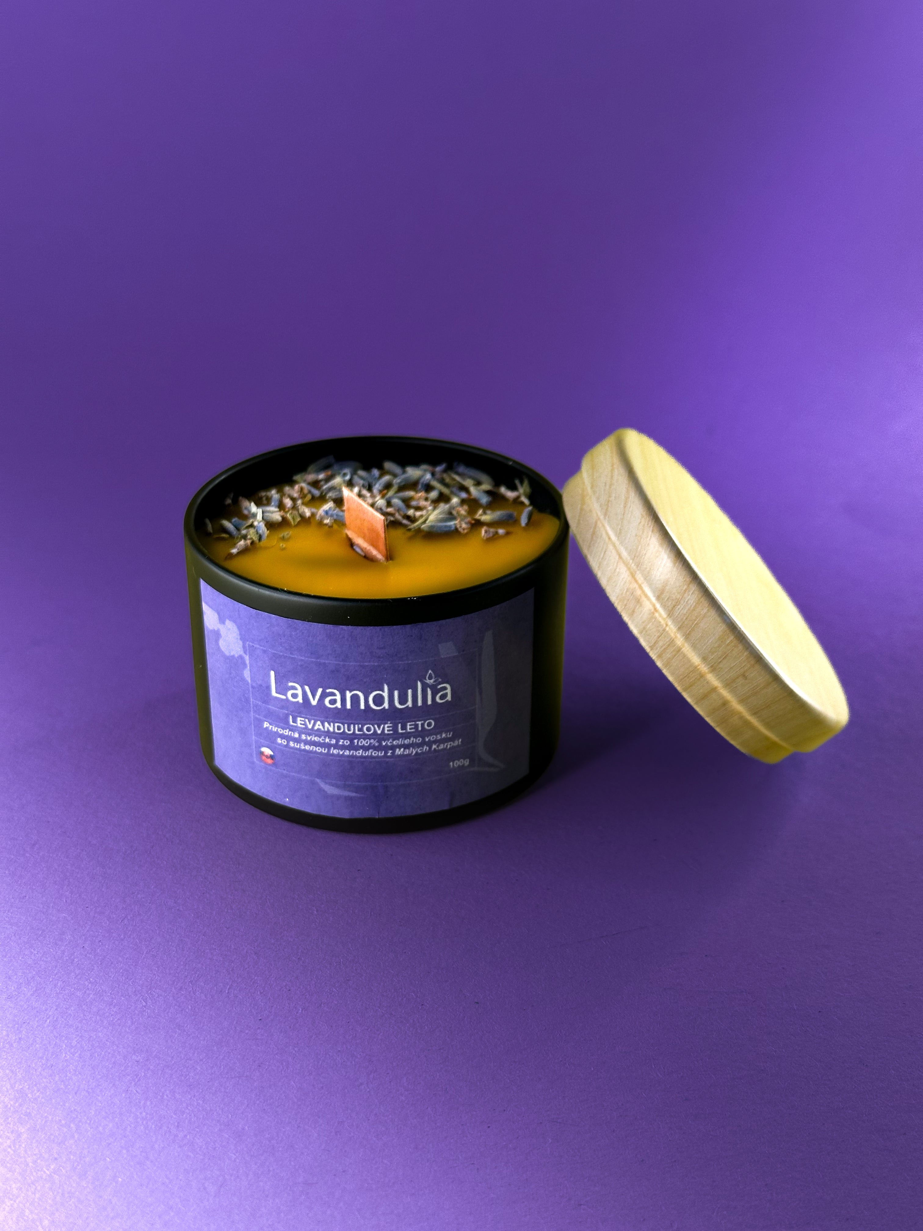 Lavender Summer – natural candle made of 100% beeswax with lavender