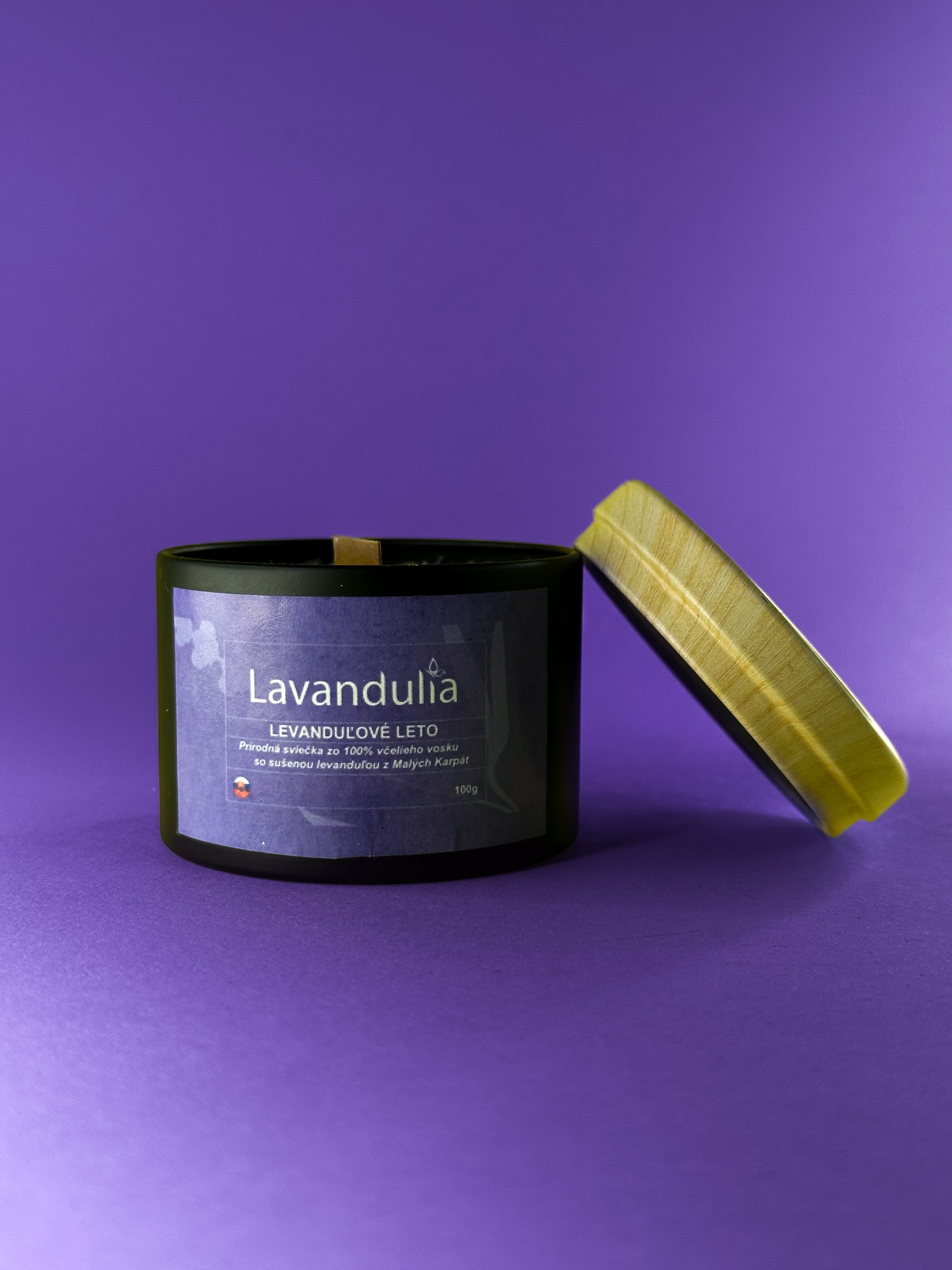 Lavender Summer – natural candle made of 100% beeswax with lavender